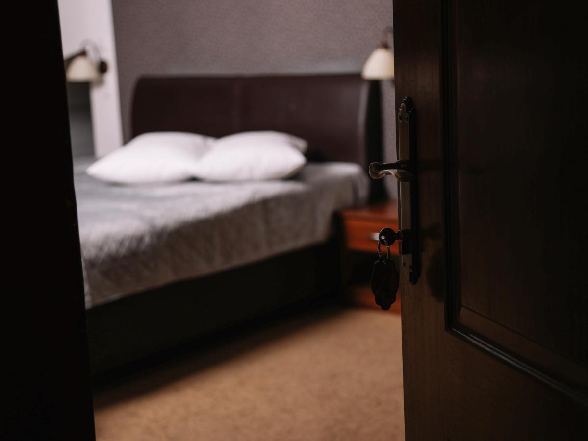 Hotel Stara Ada Banja Luka Esterno foto