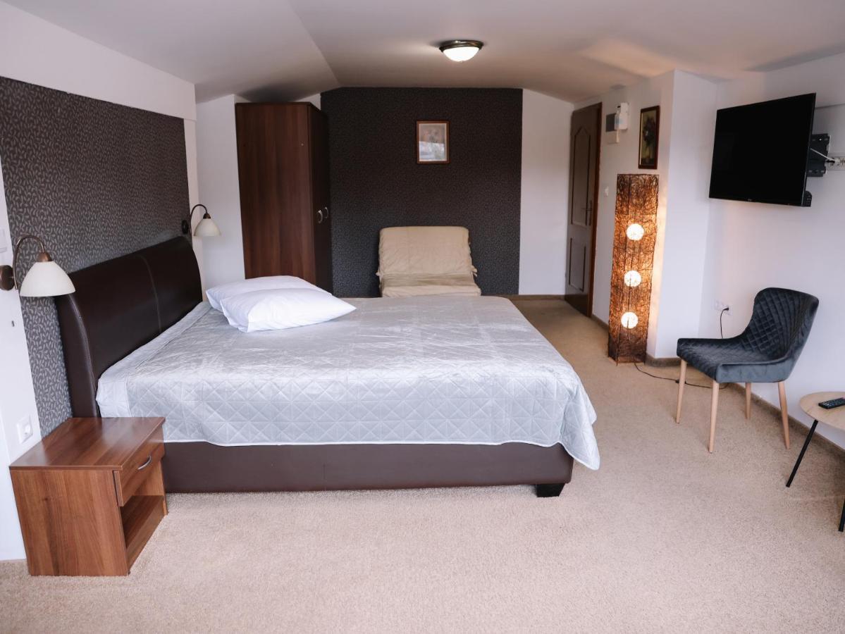 Hotel Stara Ada Banja Luka Esterno foto