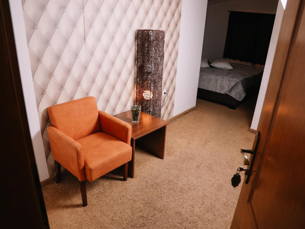 Hotel Stara Ada Banja Luka Esterno foto